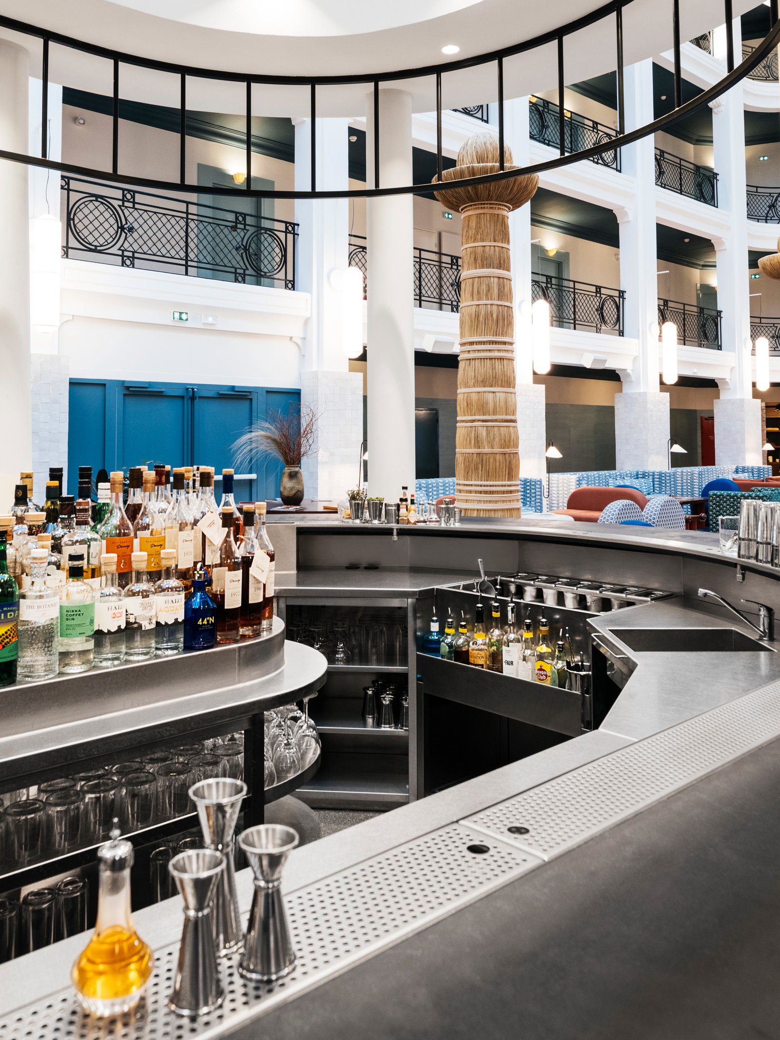 Regina Experimental Biarritz, eat & drink