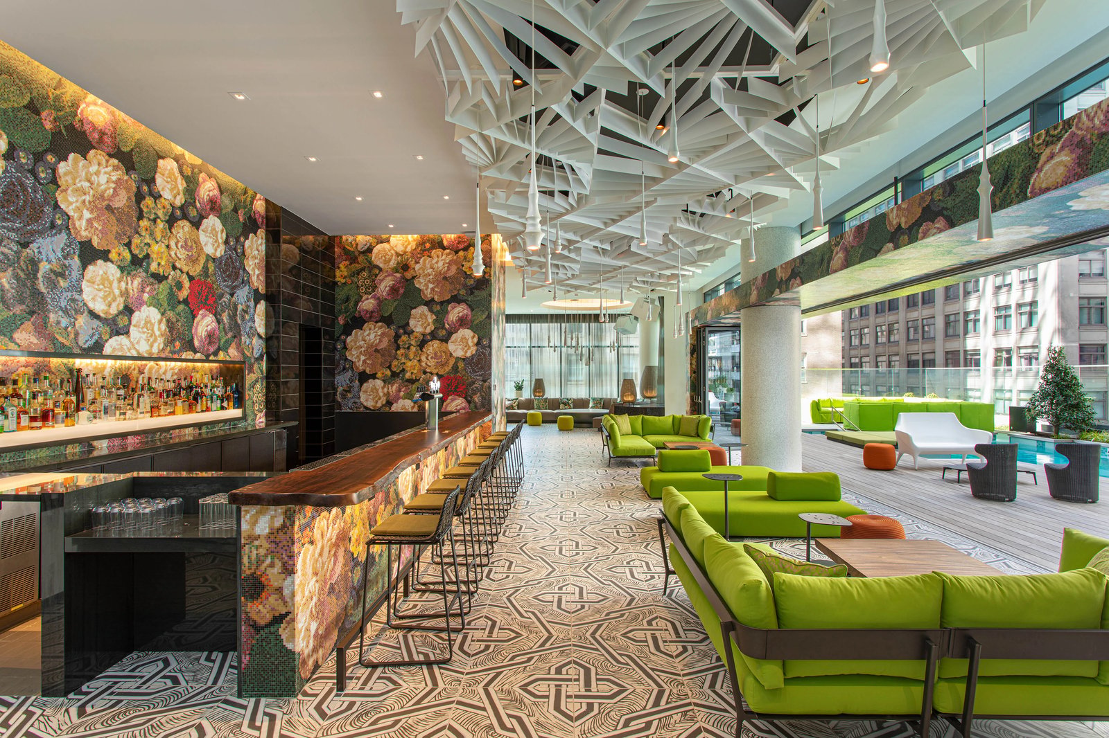W Philadelphia, wet bar