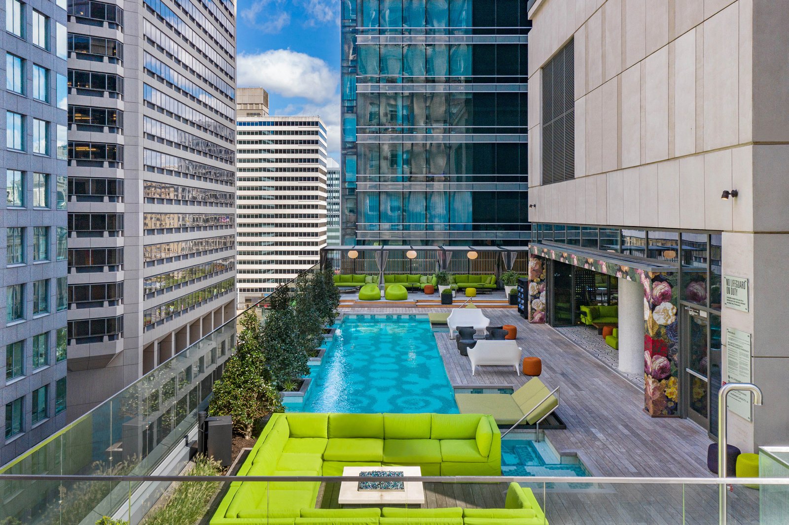 W Philadelphia, the pool