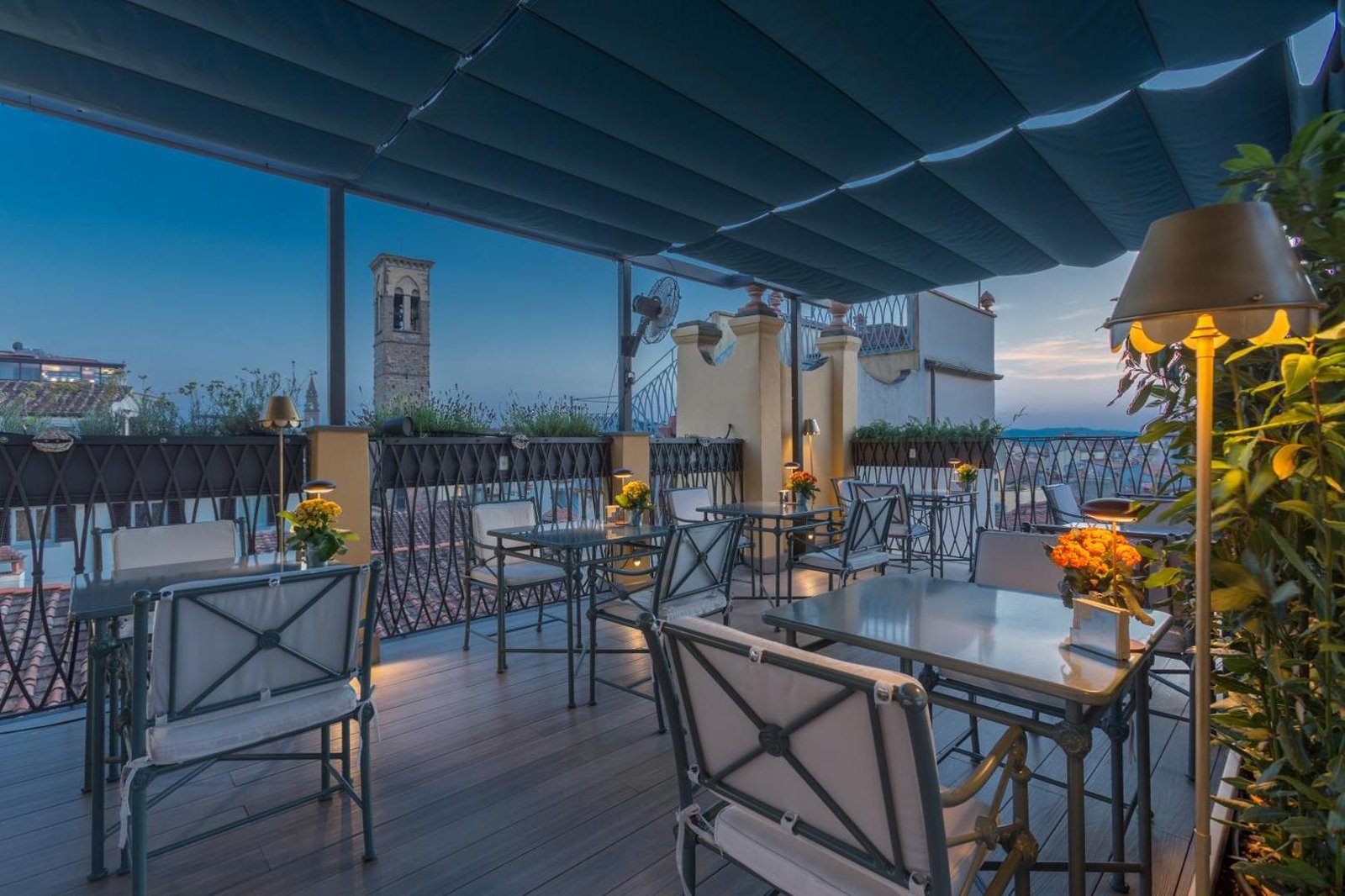 IL Tornabuoni Hotel - The Unbound Collection by Hyatt, at the table