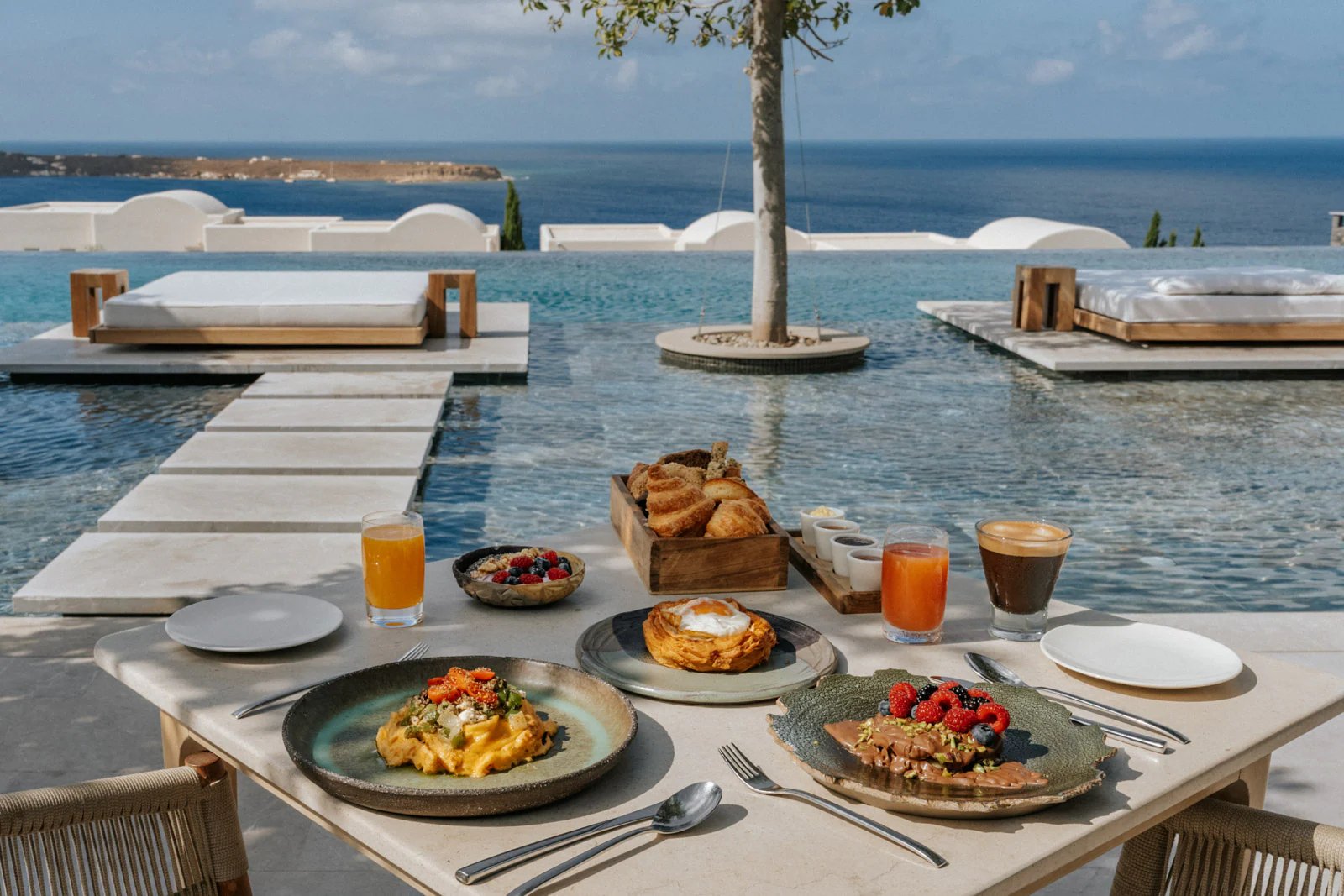 Canaves Epitome, eat & drink