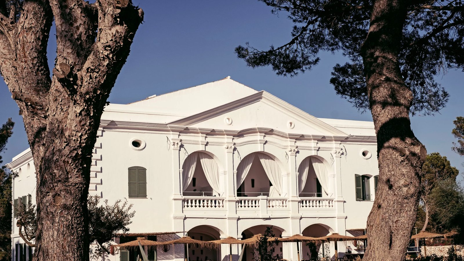 Menorca Experimental, backstory