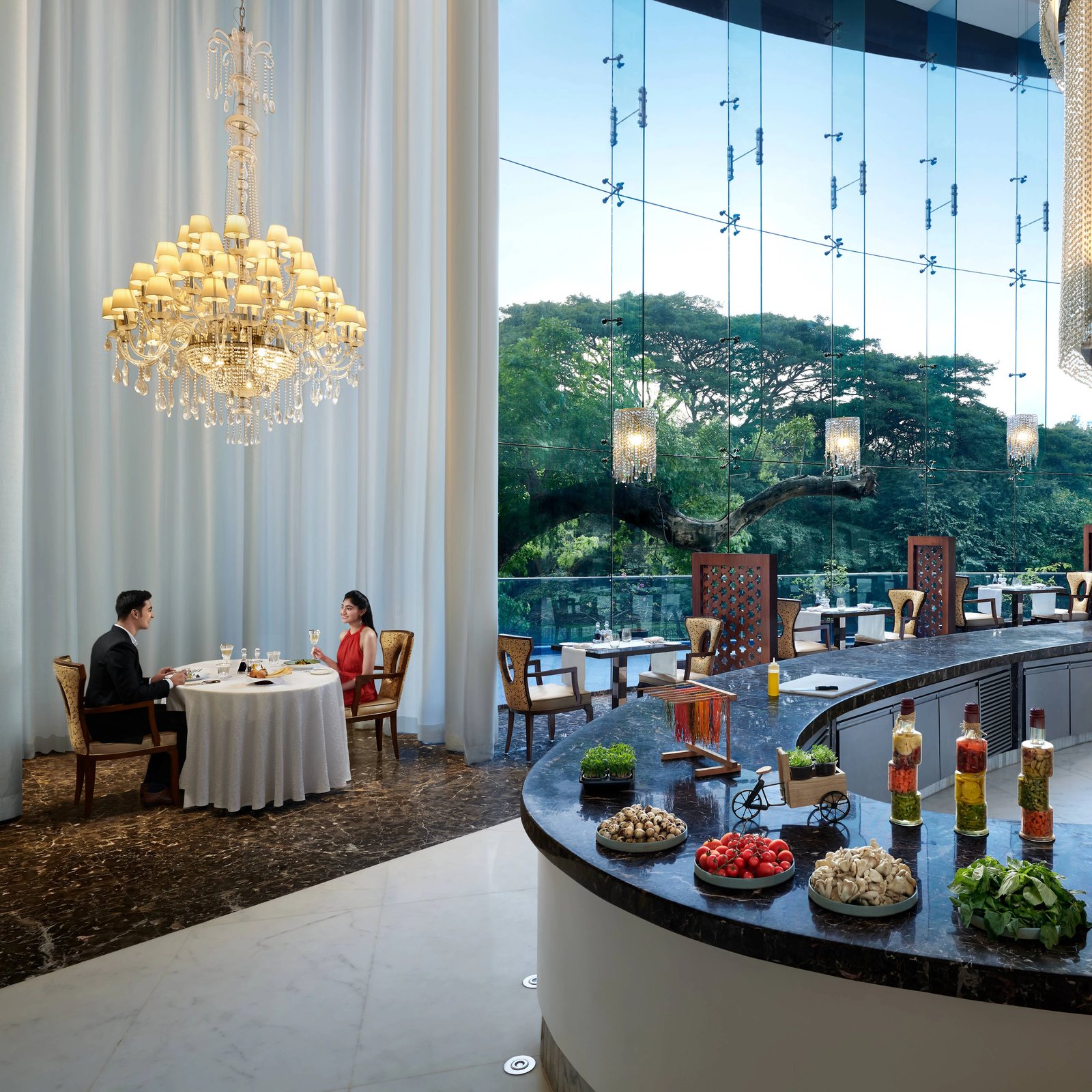JW Marriott Hotel Bengaluru, alba