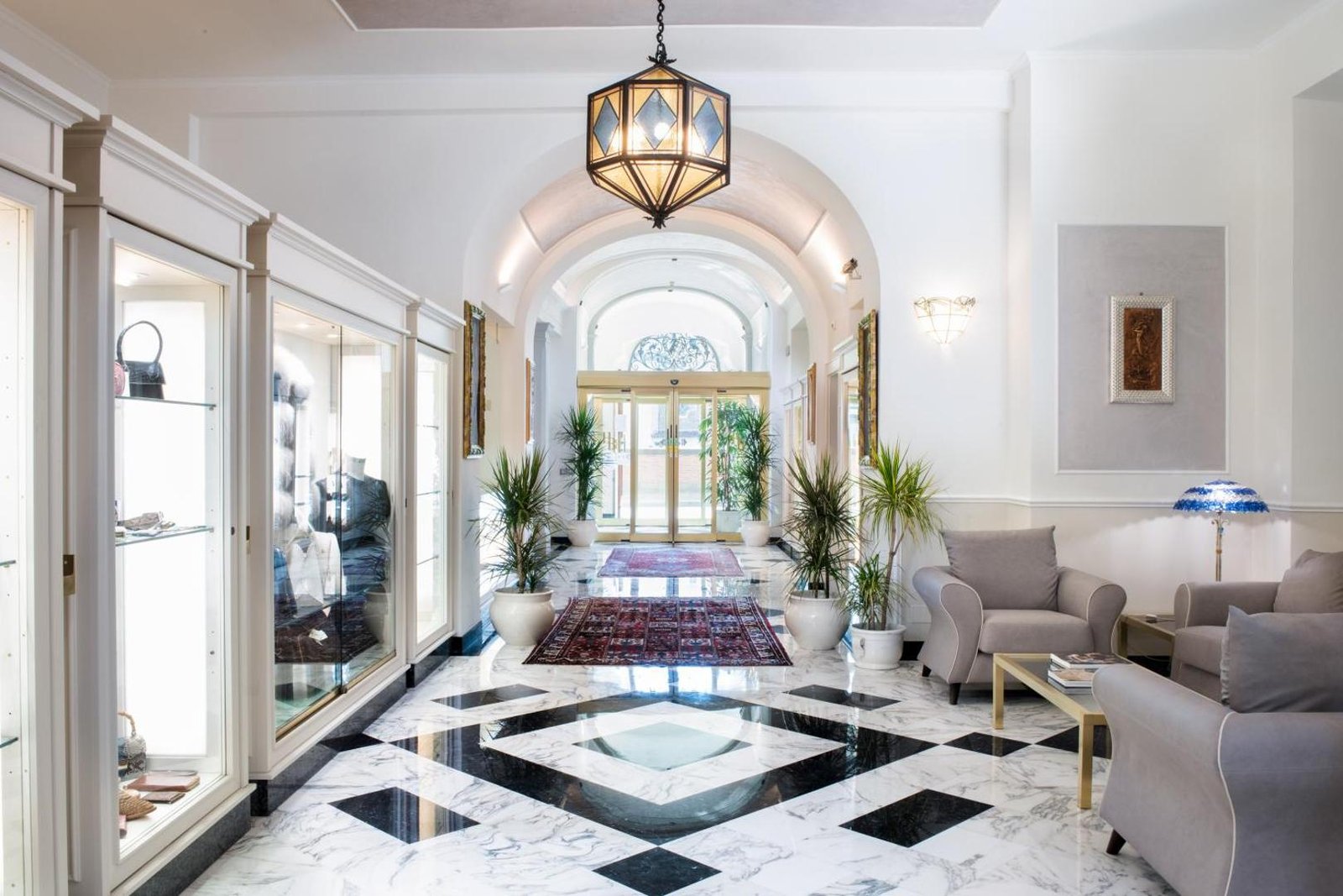 Hotel Berchielli — vibe