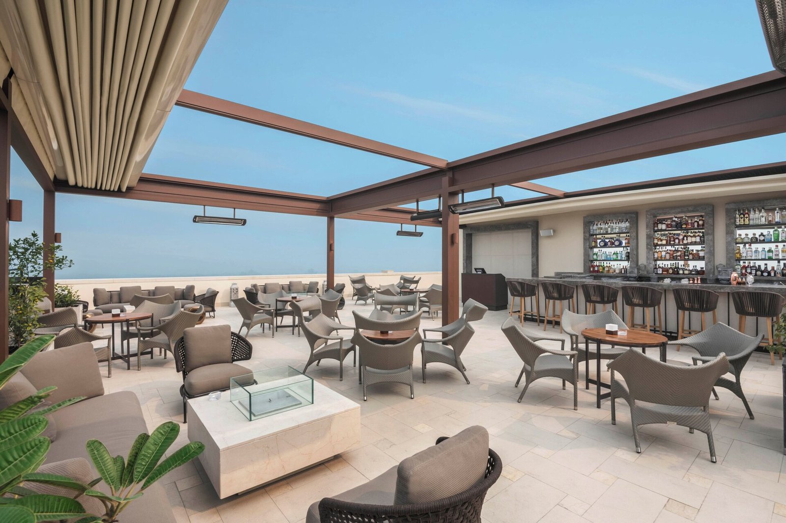 The Oberoi, New Delhi, cirrus 9