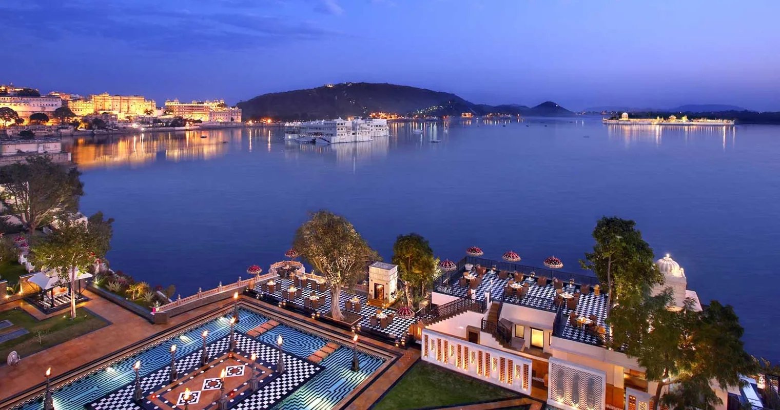The Leela Palace Udaipur, sheesh mahal