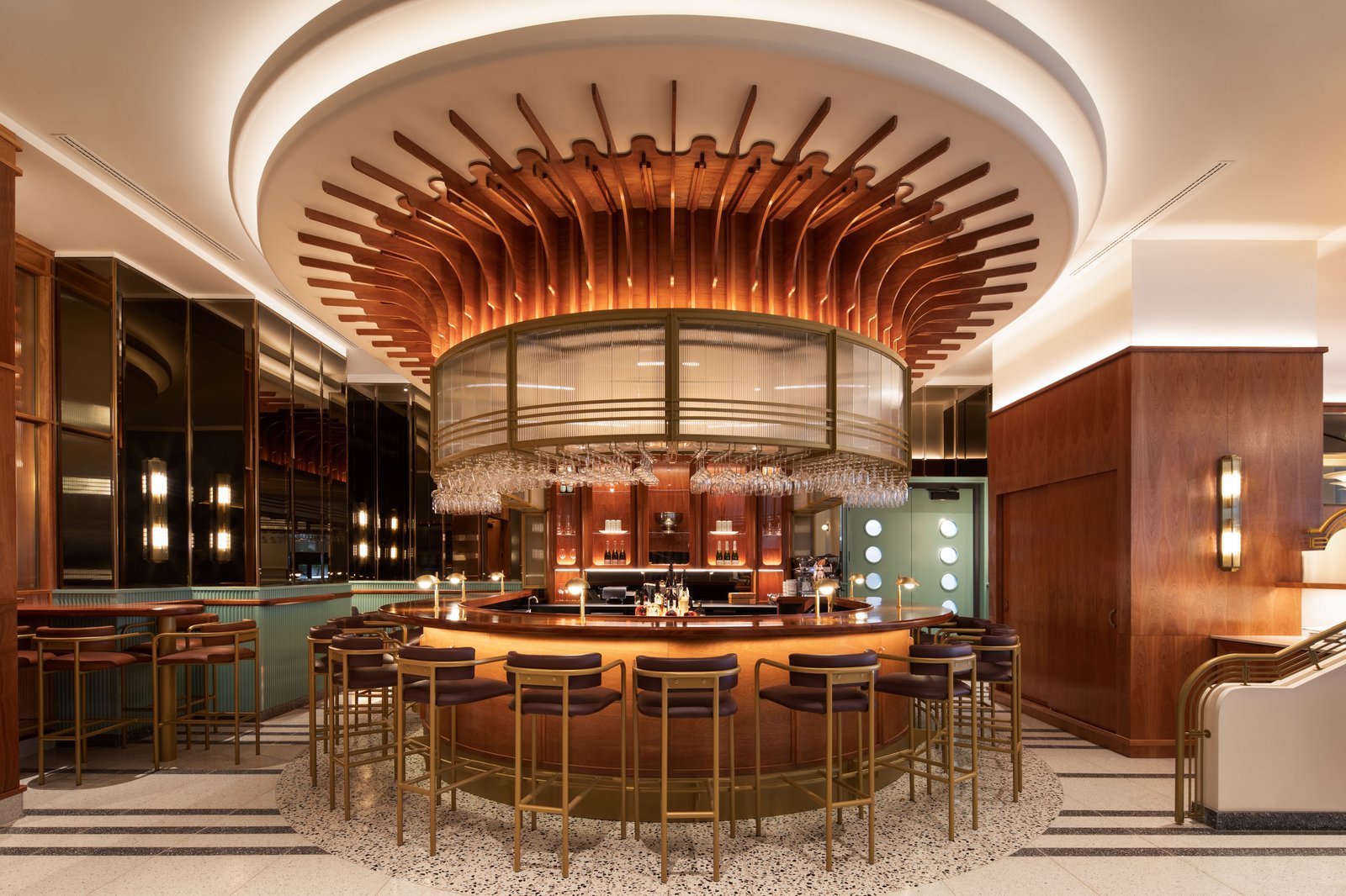 HONEYROSE Hotel, Montreal, a Tribute Portfolio Hotel, commodore restaurant