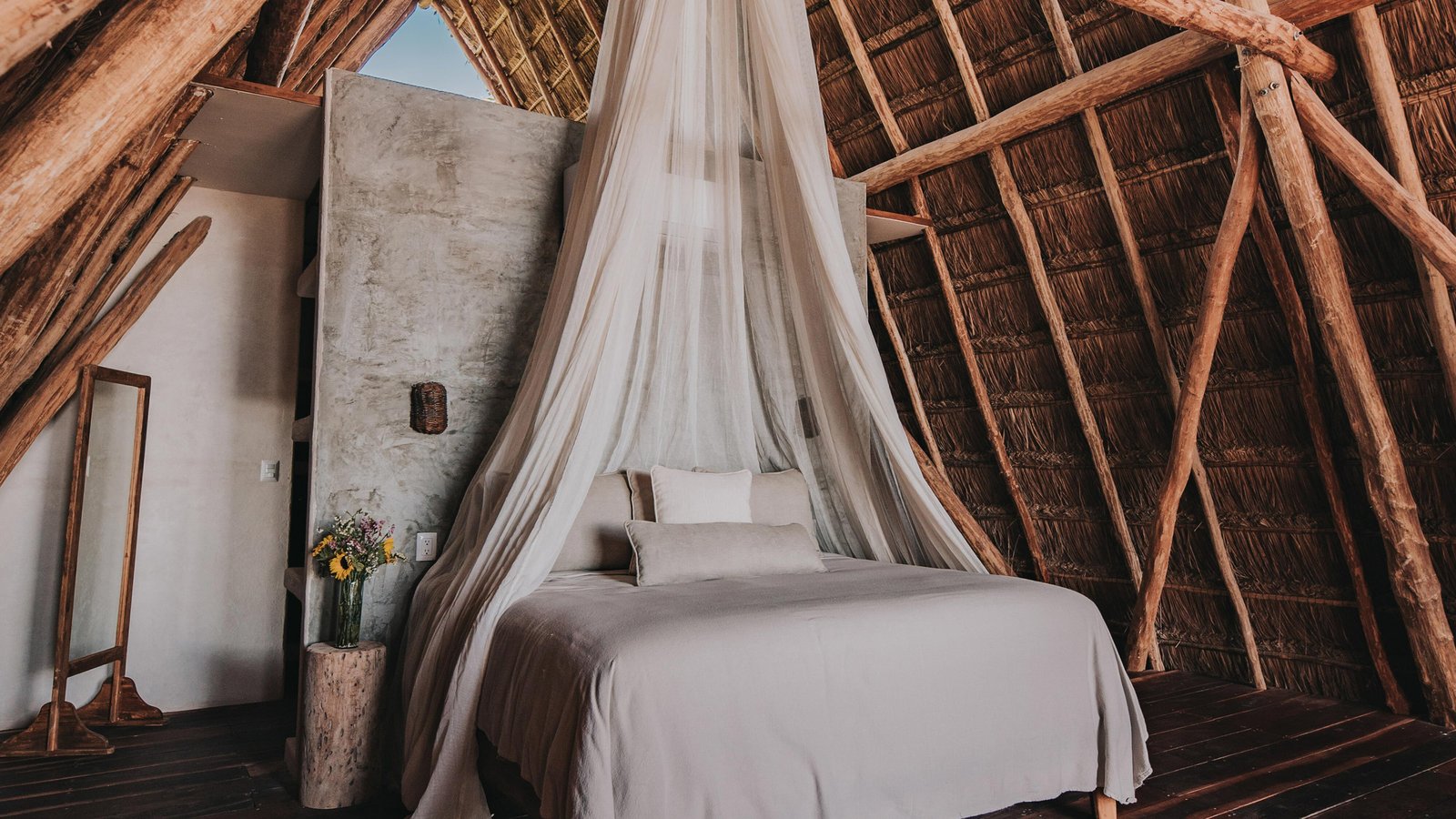 Papaya Playa Project, rooms