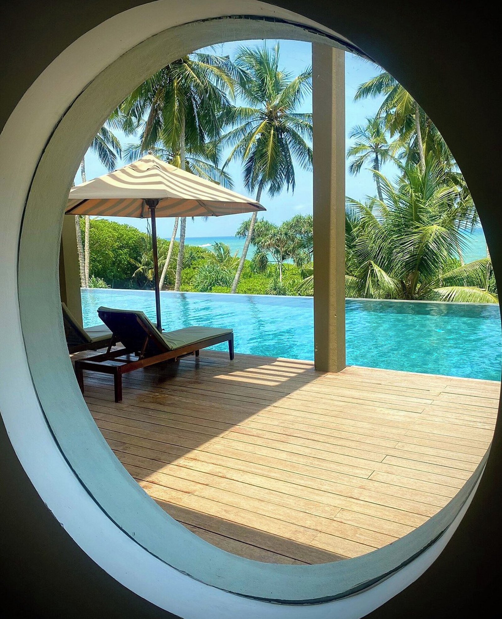 Buckingham Place Hotel & Spa, the pool