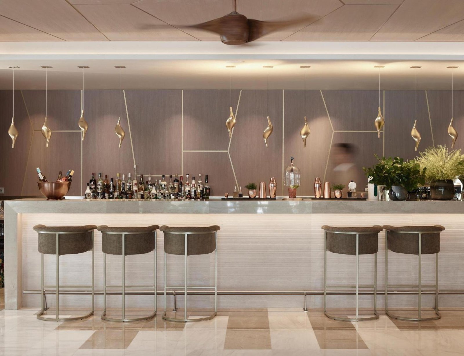 Ikos Dassia, eat & drink