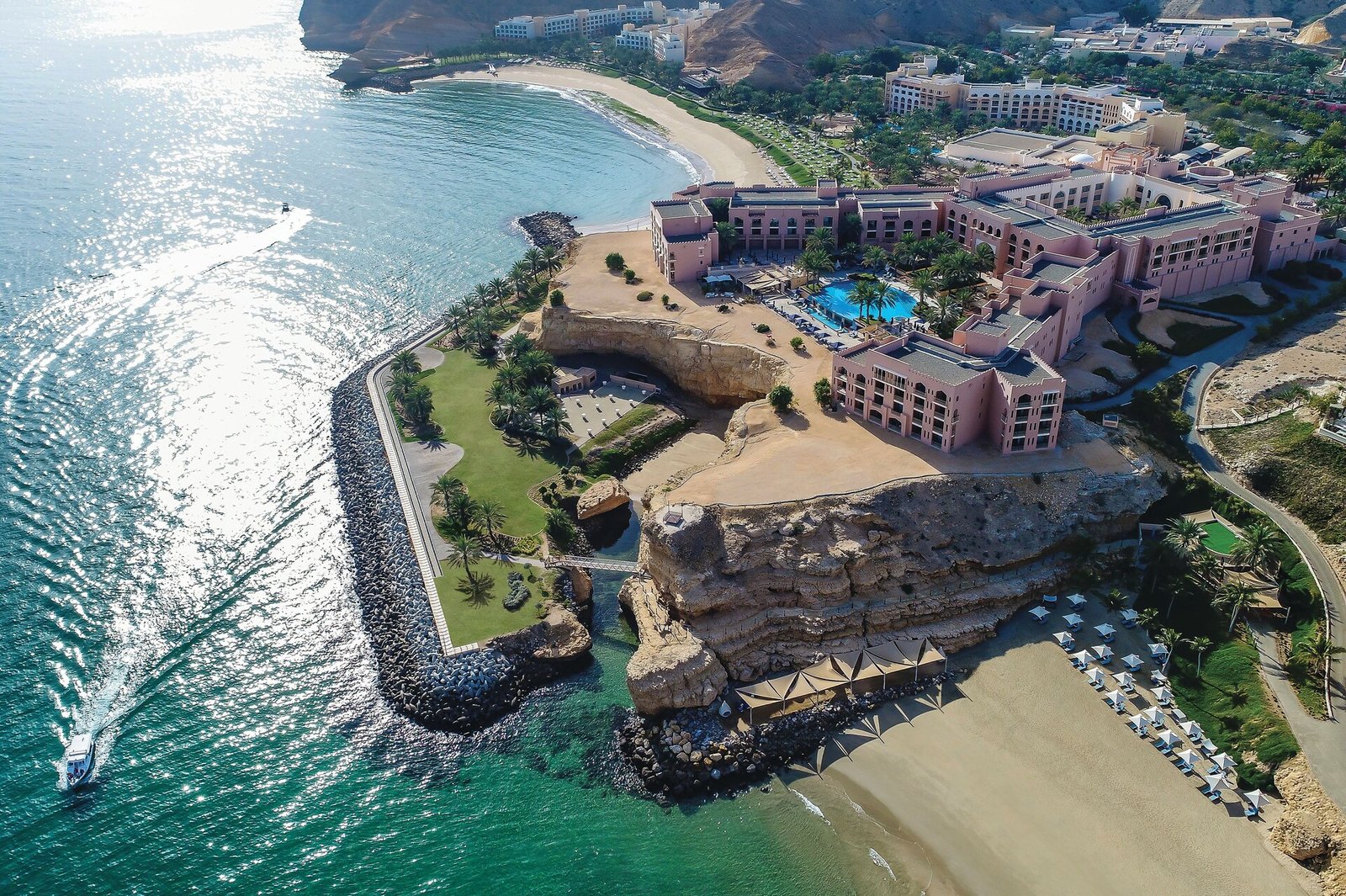 Al Husn Hotel Muscat, backstory