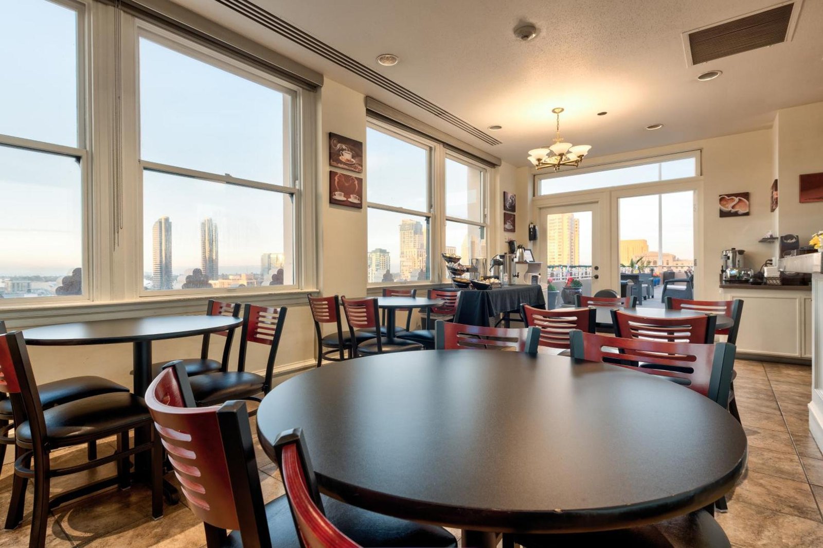 Gaslamp Plaza Suites — eat & drink