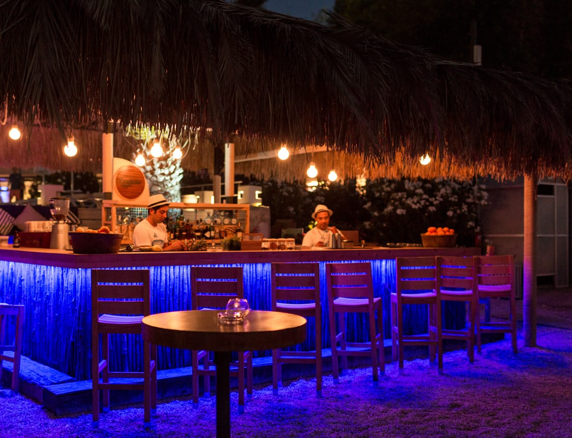 Hillside Beach Club, blue bar