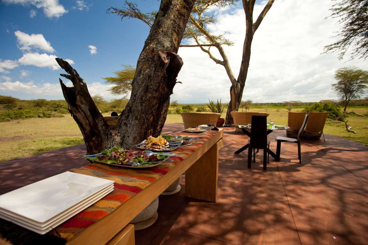 Solio Lodge, at the table