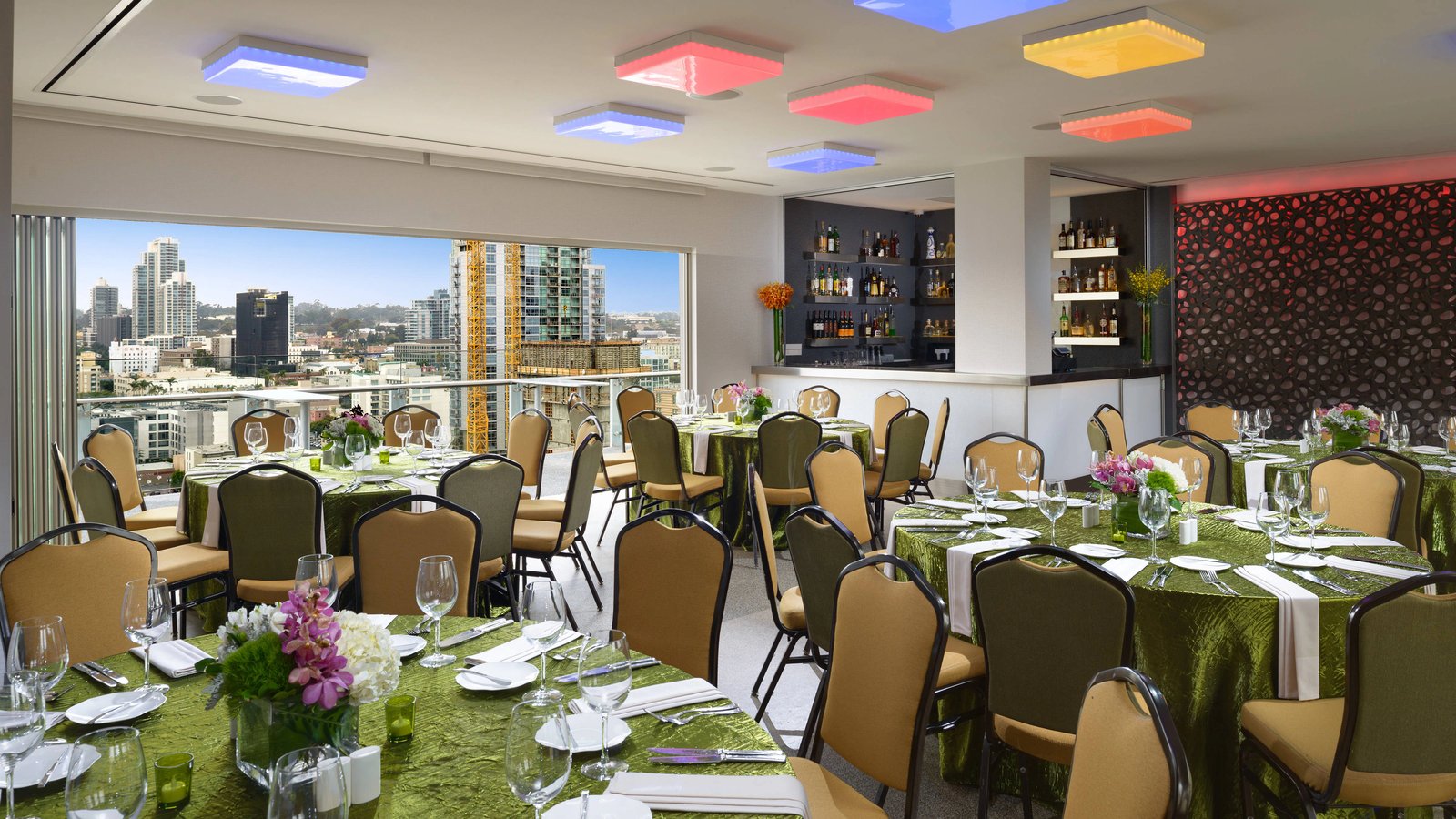 San Diego Marriott Gaslamp Quarter — eat & drink