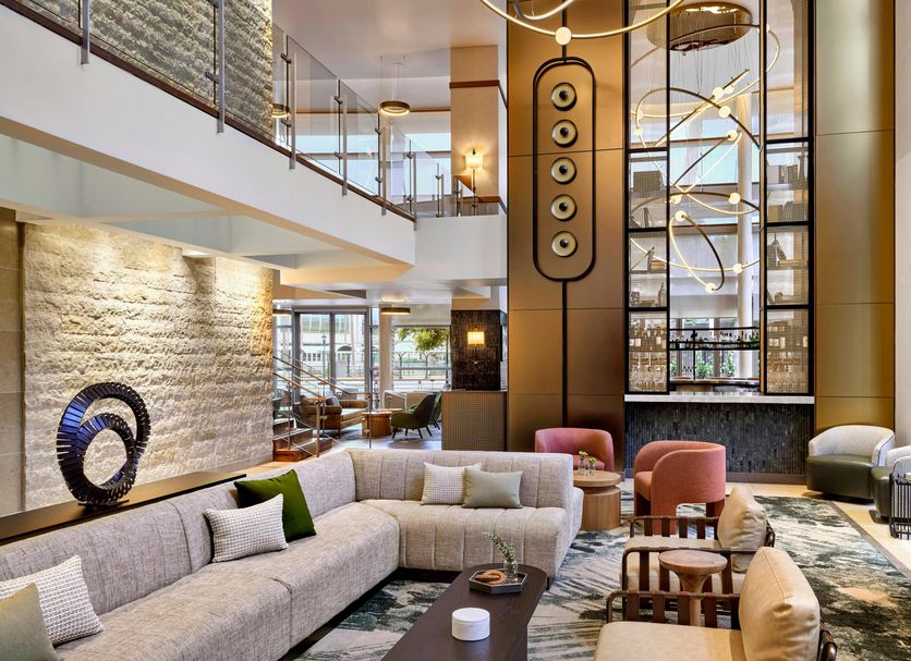 Omni San Diego Hotel at the Ballpark — vibe