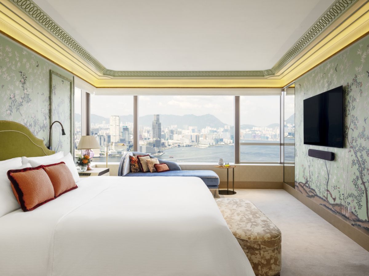 Island Shangri-La — rooms