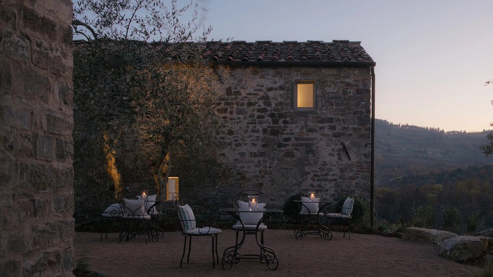 La Darbia in Chianti, at the table