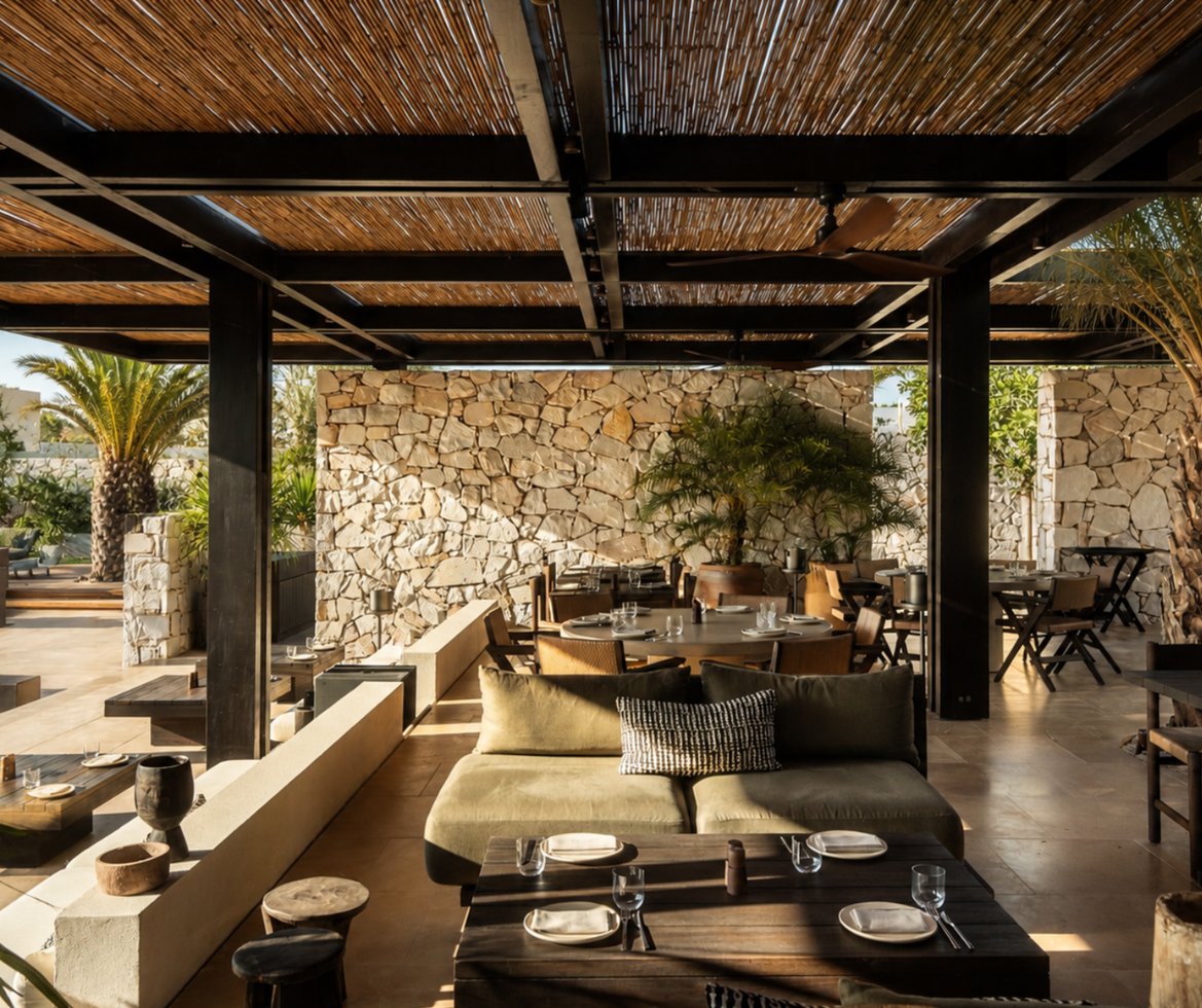 Luura - Cliff, Paros, A Morgans Originals Hotel, eat & drink
