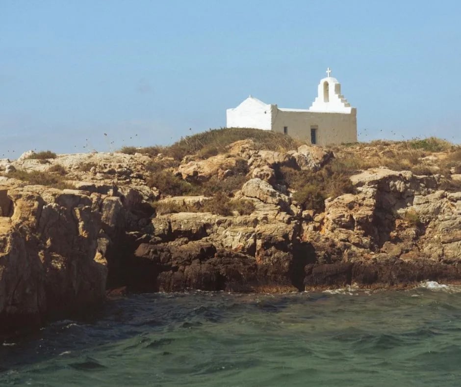 Luura - Cliff, Paros, A Morgans Originals Hotel, backstory
