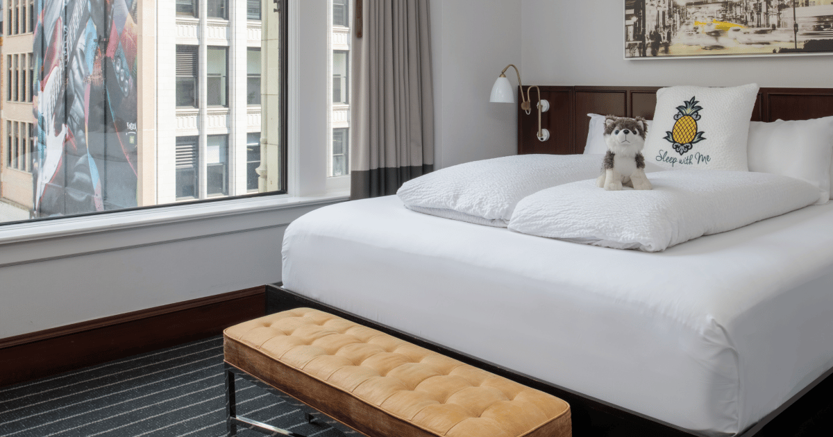 Hotel Z — rooms