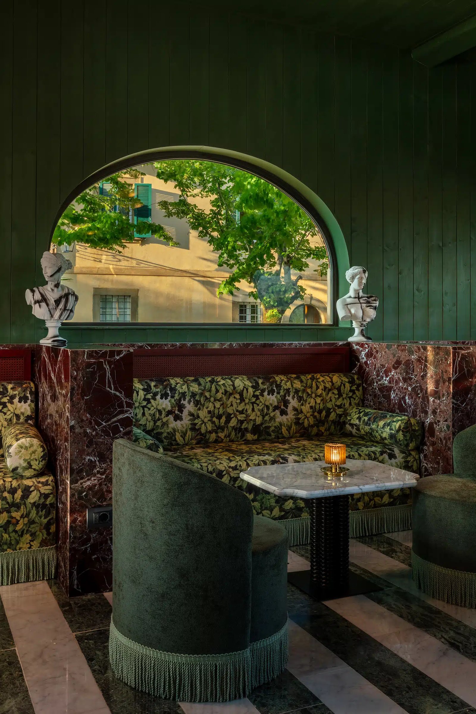 Chapter Chianti Resort, main bar