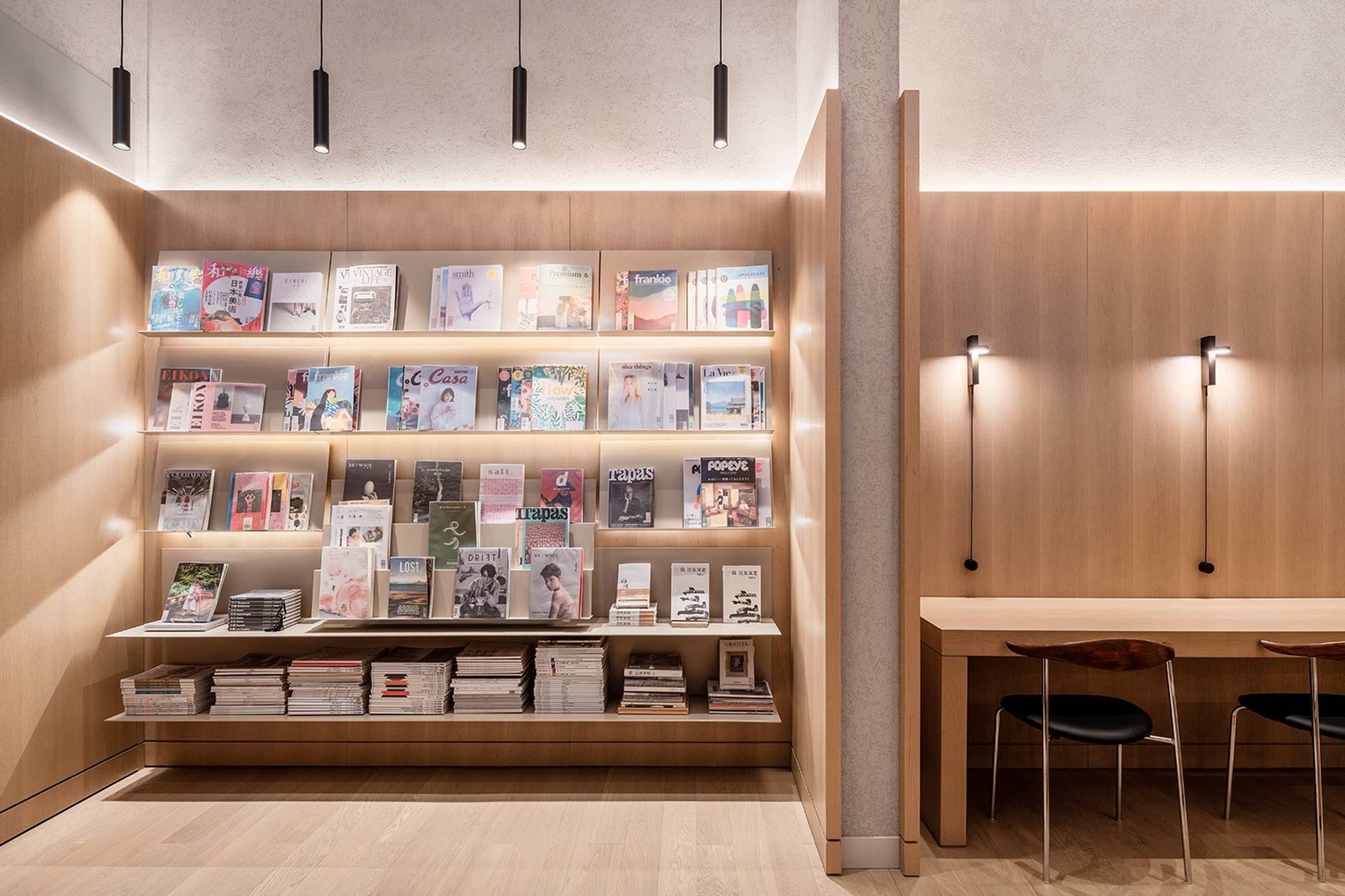 Read and Rest Hotel