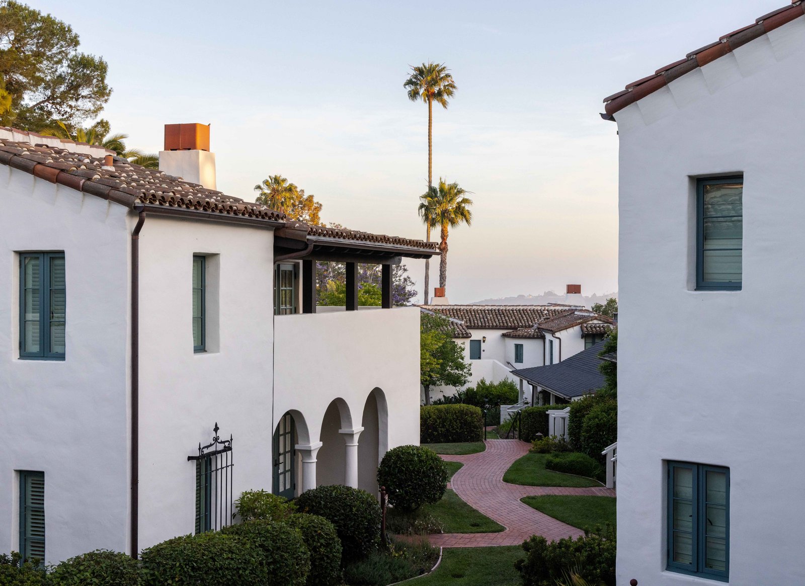 El Encanto Santa Barbara — vibe