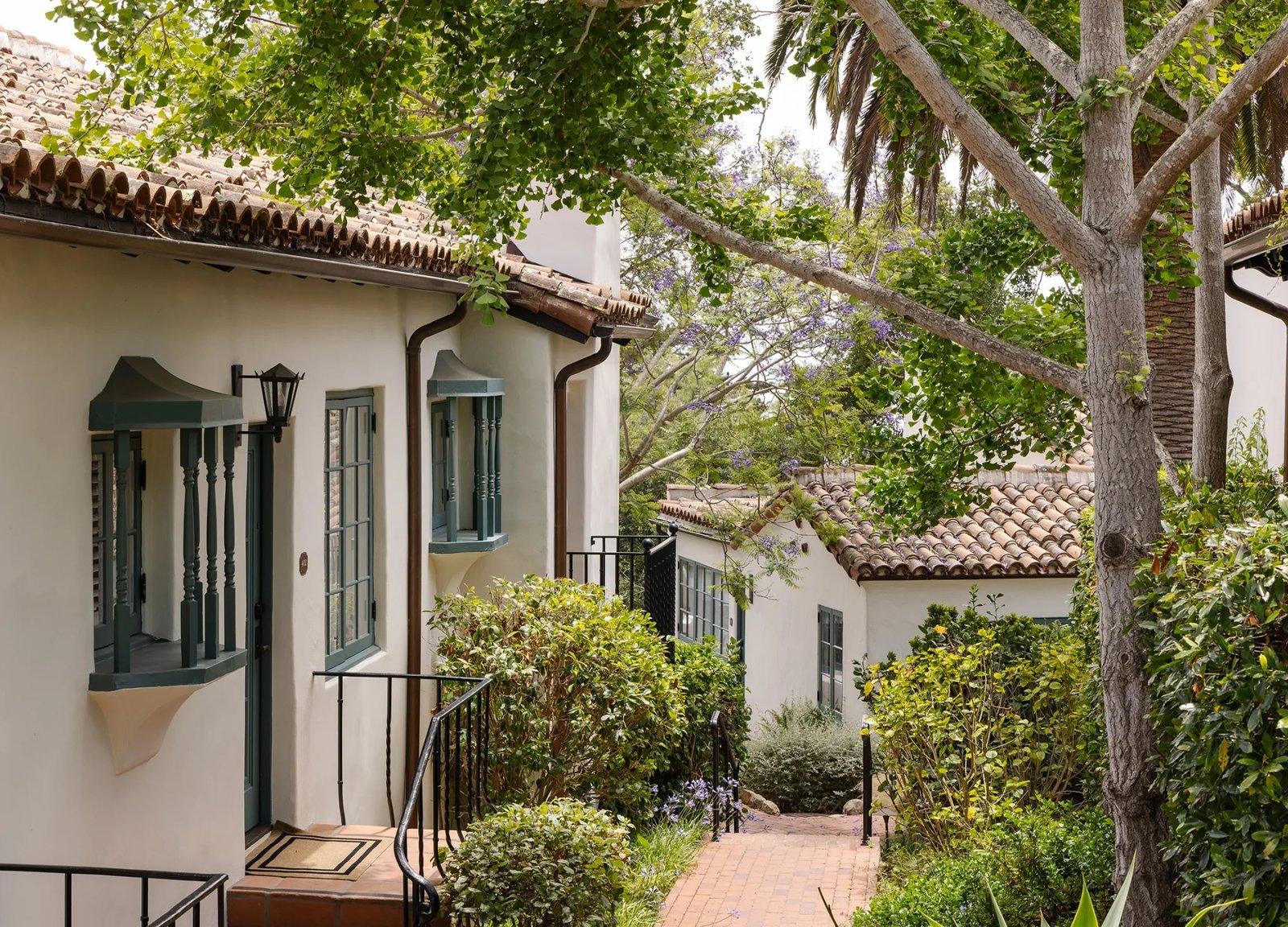 El Encanto Santa Barbara — vibe
