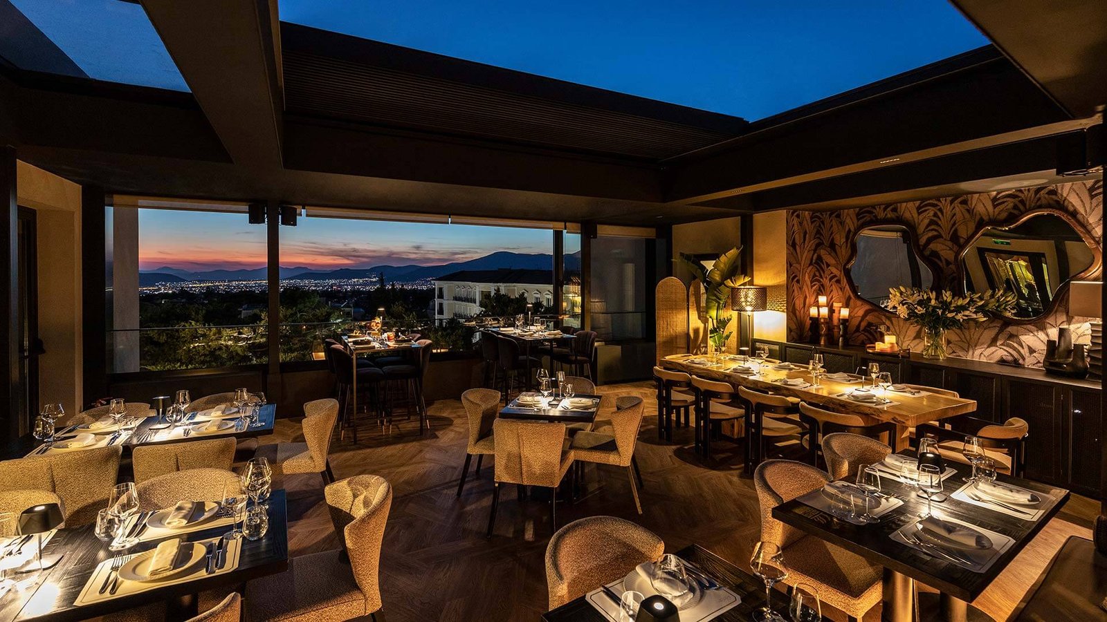 SAY Hotel, roof top bar