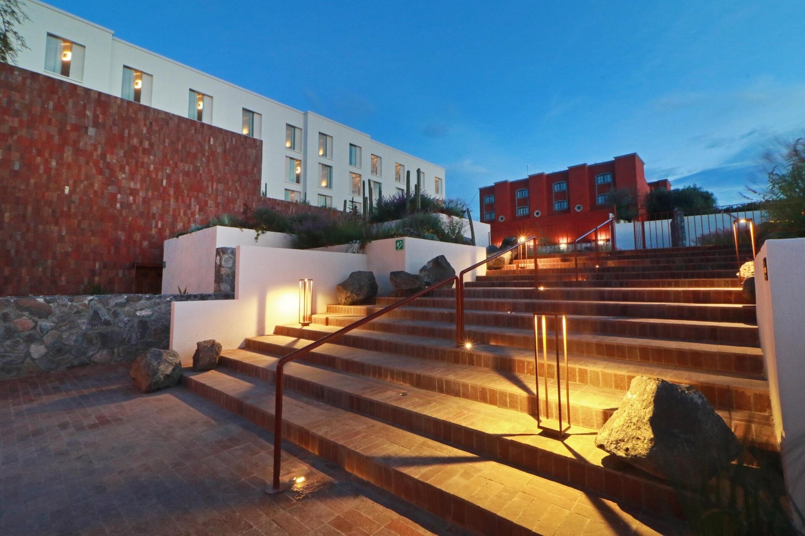 Albor San Miguel de Allende, Tapestry Collection by Hilton, vibe