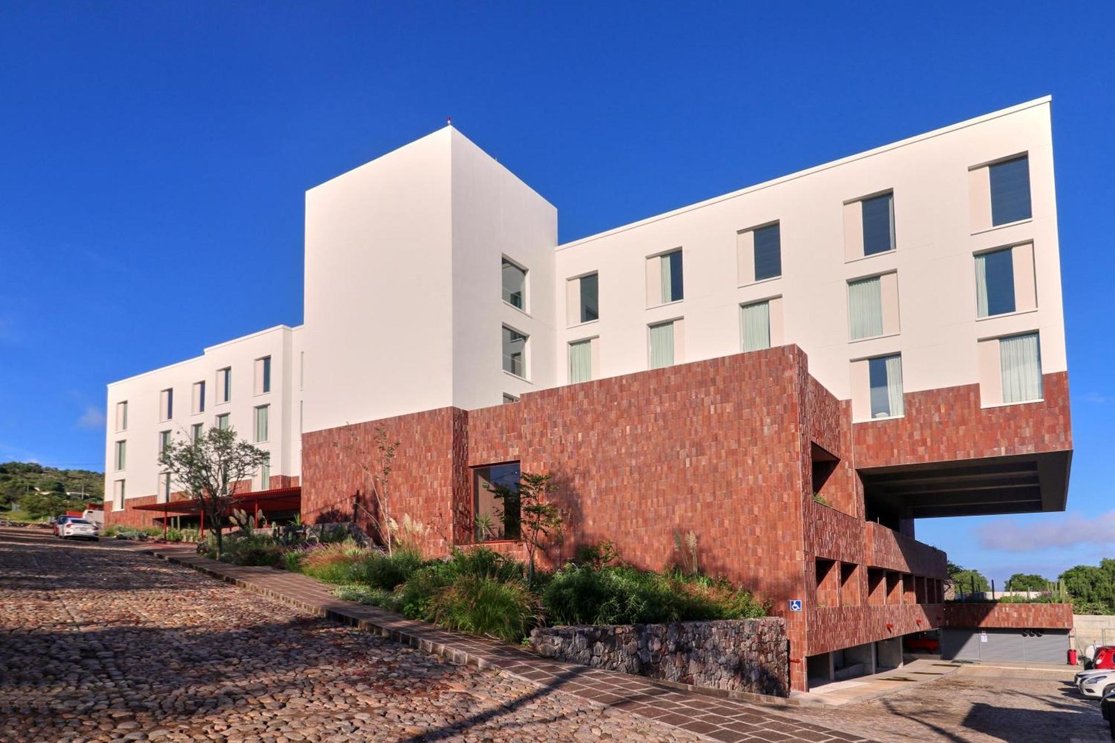 Albor San Miguel de Allende, Tapestry Collection by Hilton, backstory