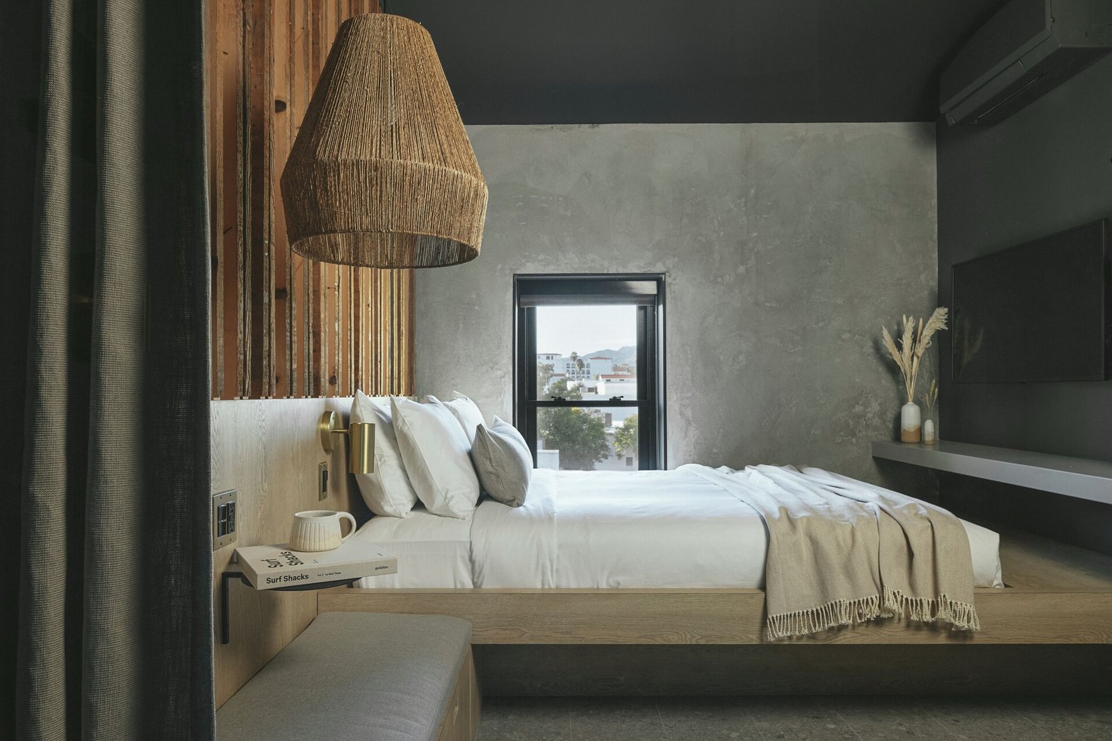 Drift Santa Barbara — rooms