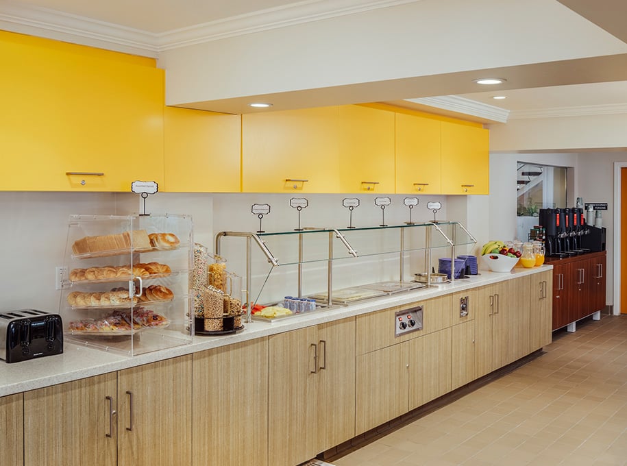 Wild Palms Hotel - JDV by Hyatt, breakfast room & market