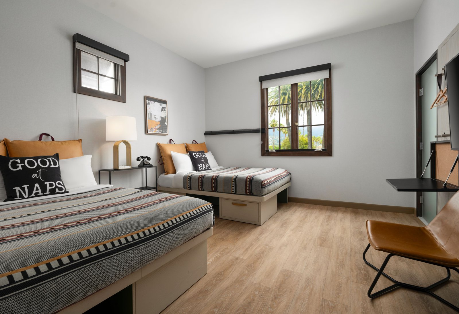 Moxy Santa Barbara Hotel — rooms