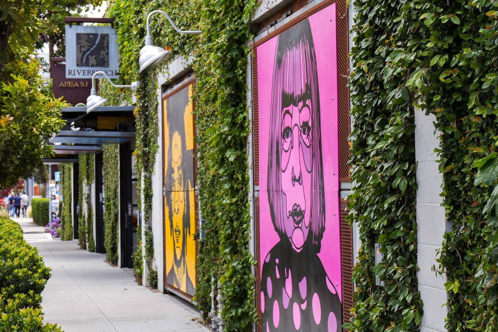 Moxy Santa Barbara Hotel — vibe