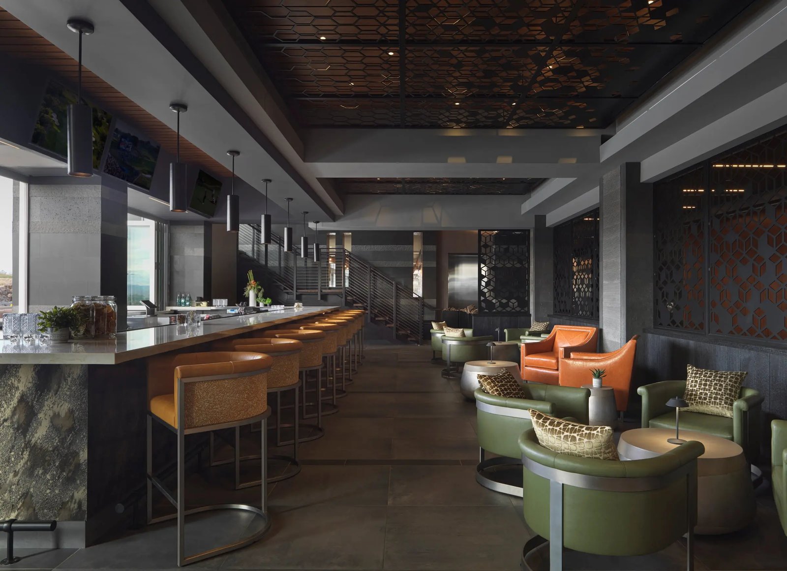 Black Desert Resort, at the table