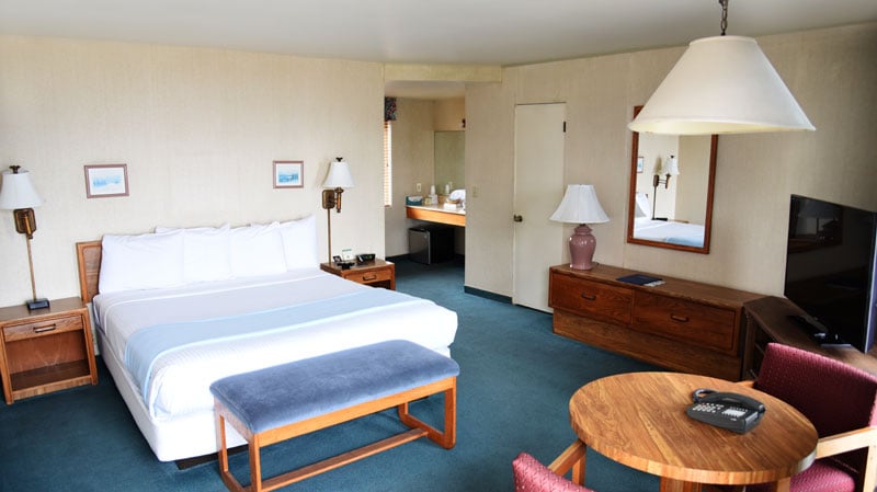 Cabrillo Inn at the Beach — rooms