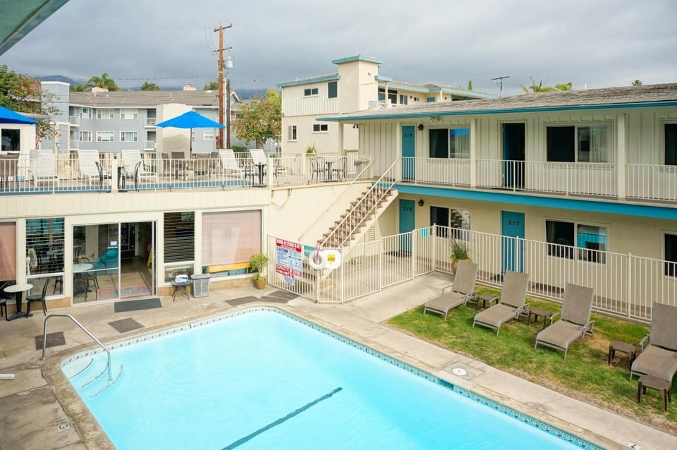 Cabrillo Inn at the Beach, the pool
