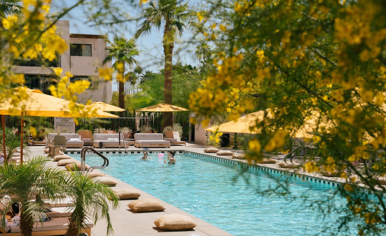 Drift Palm Springs, the pool