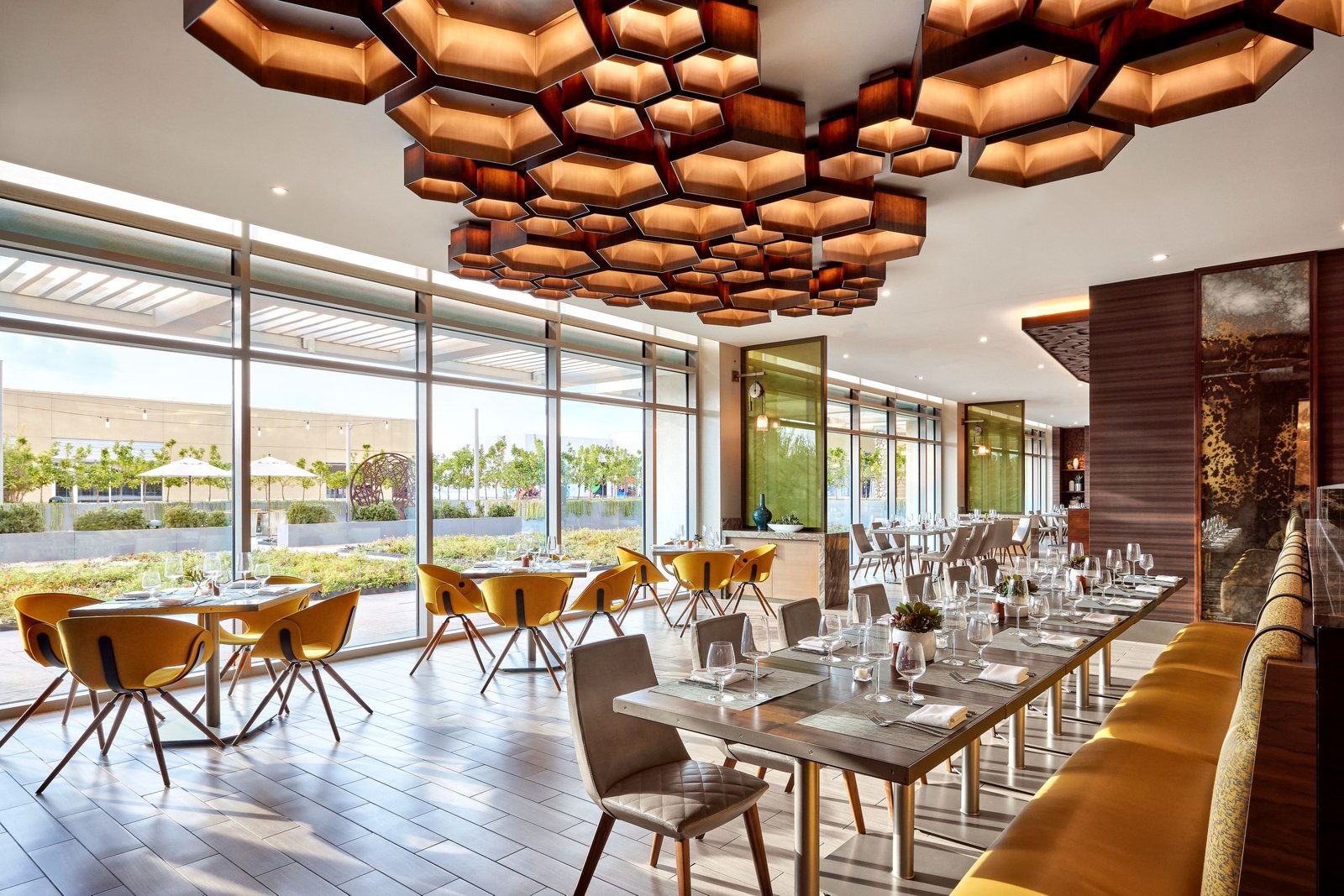 JW Marriott, Anaheim Resort, at the table