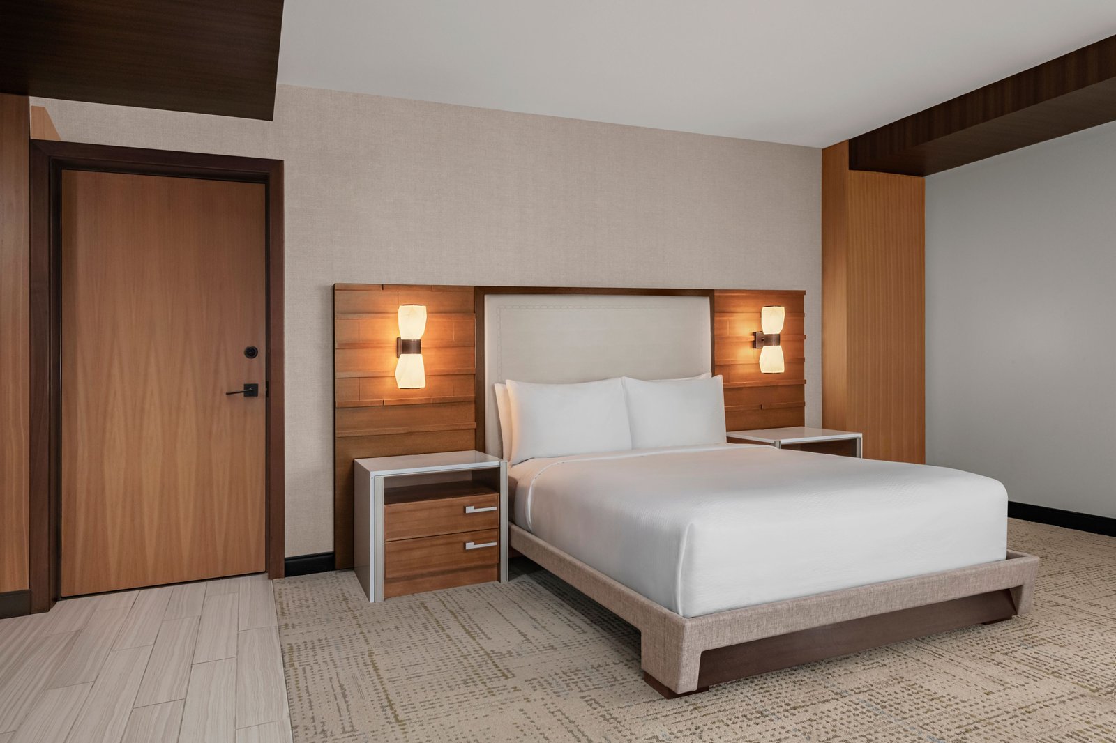JW Marriott, Anaheim Resort