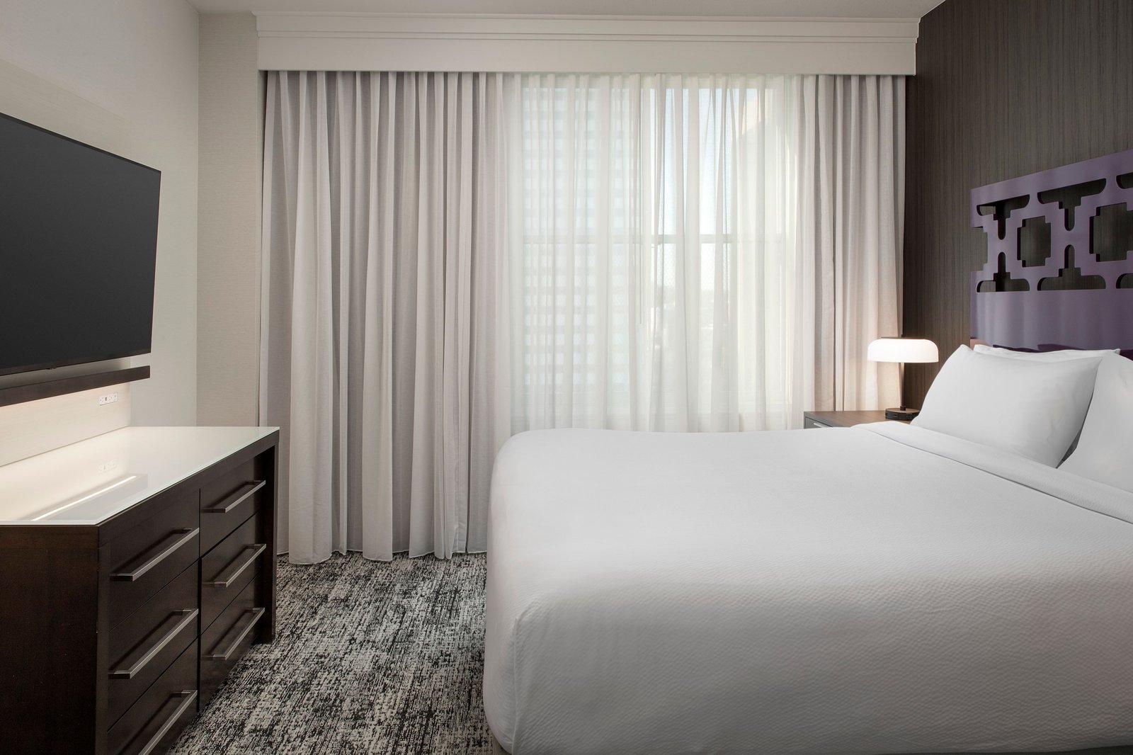Courtyard by Marriott San Diego Downtown — rooms