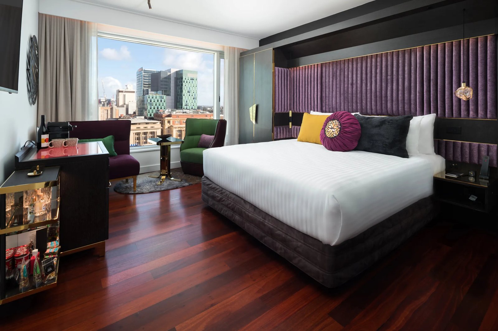 QT Perth, rooms