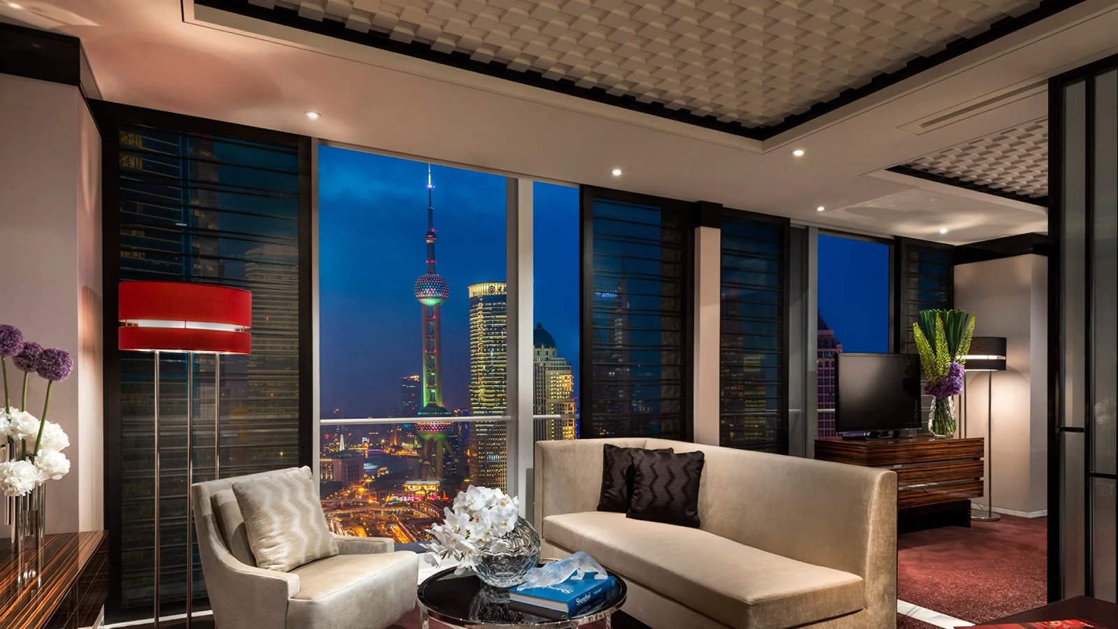Four Seasons Hotel, rooms