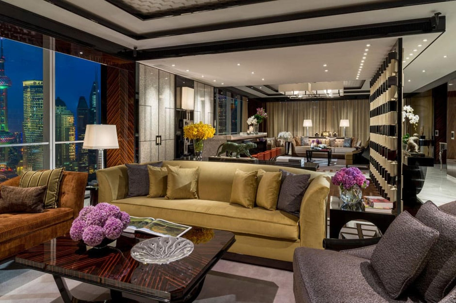Four Seasons Hotel, rooms