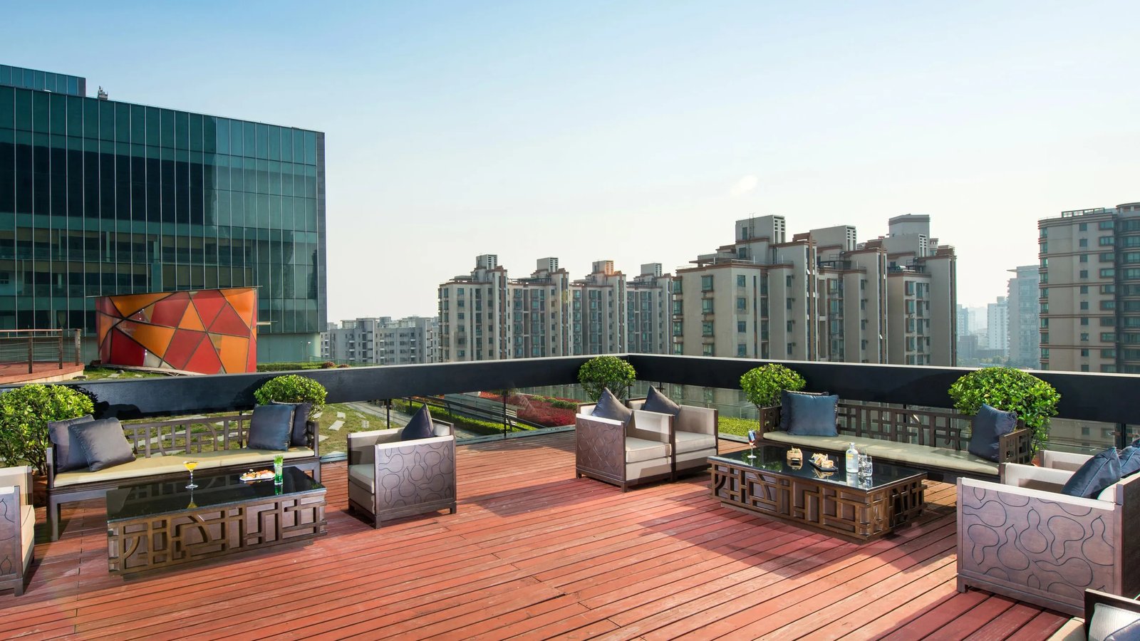 Jumeirah Himalayas Hotel Shanghai, vibe