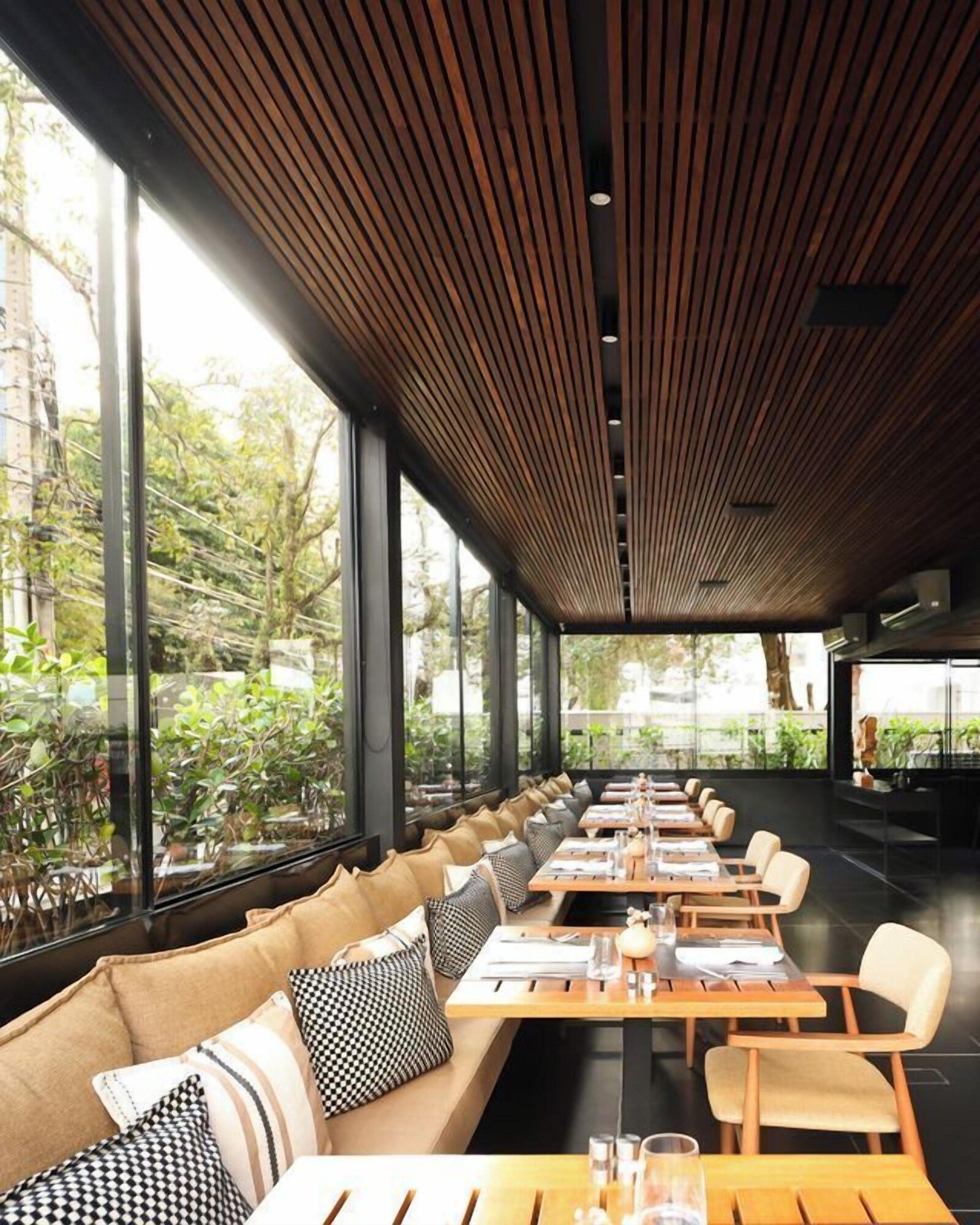 Nomaa Hotel