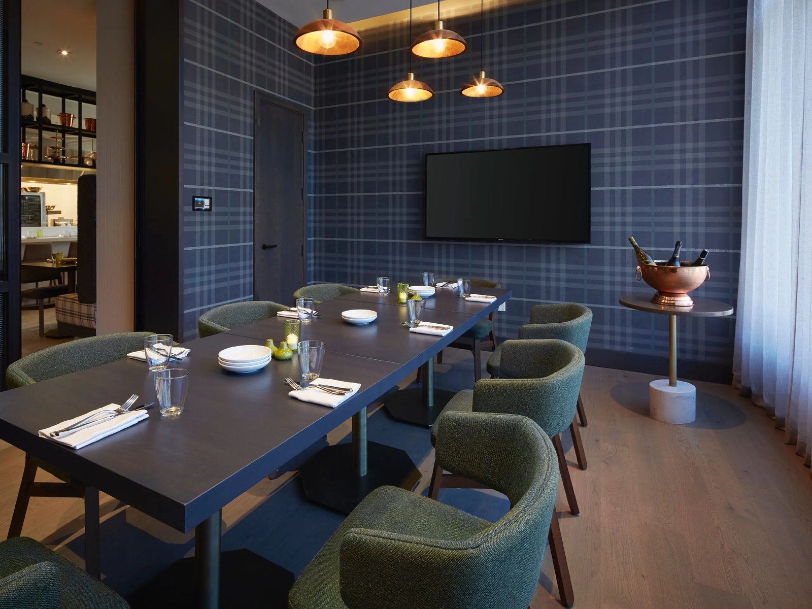 Andaz Ottawa ByWard Market, by Hyatt, feast + revel