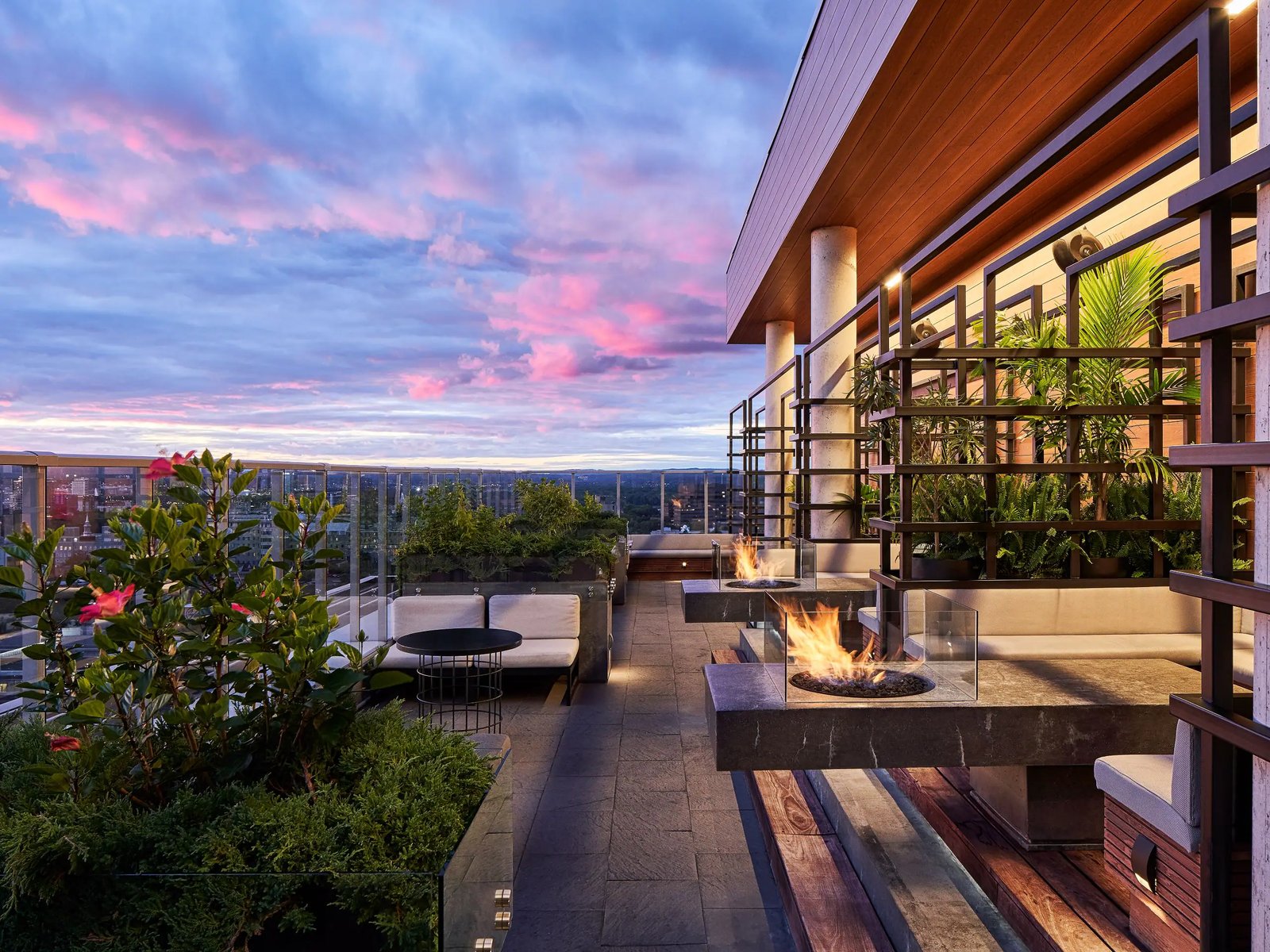 Andaz Ottawa ByWard Market, by Hyatt